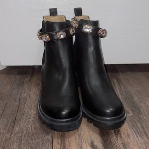 Steve Madden booties